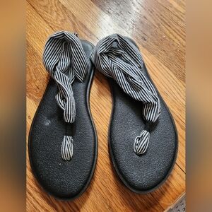 Flip flops